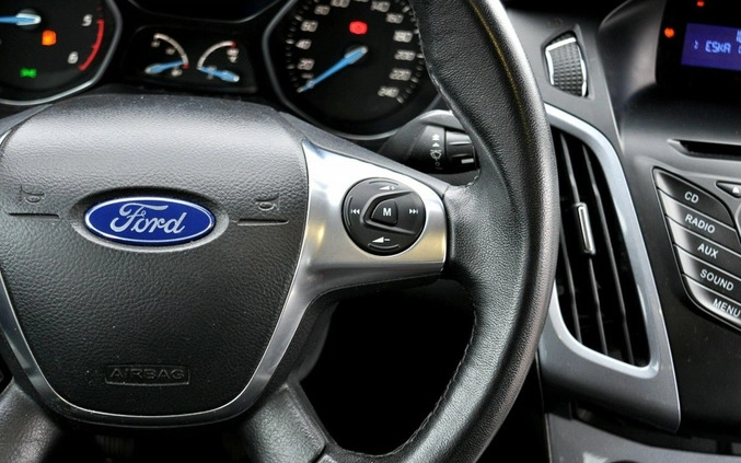 Ford Focus cena 20900 przebieg: 251000, rok produkcji 2012 z Kraków małe 232